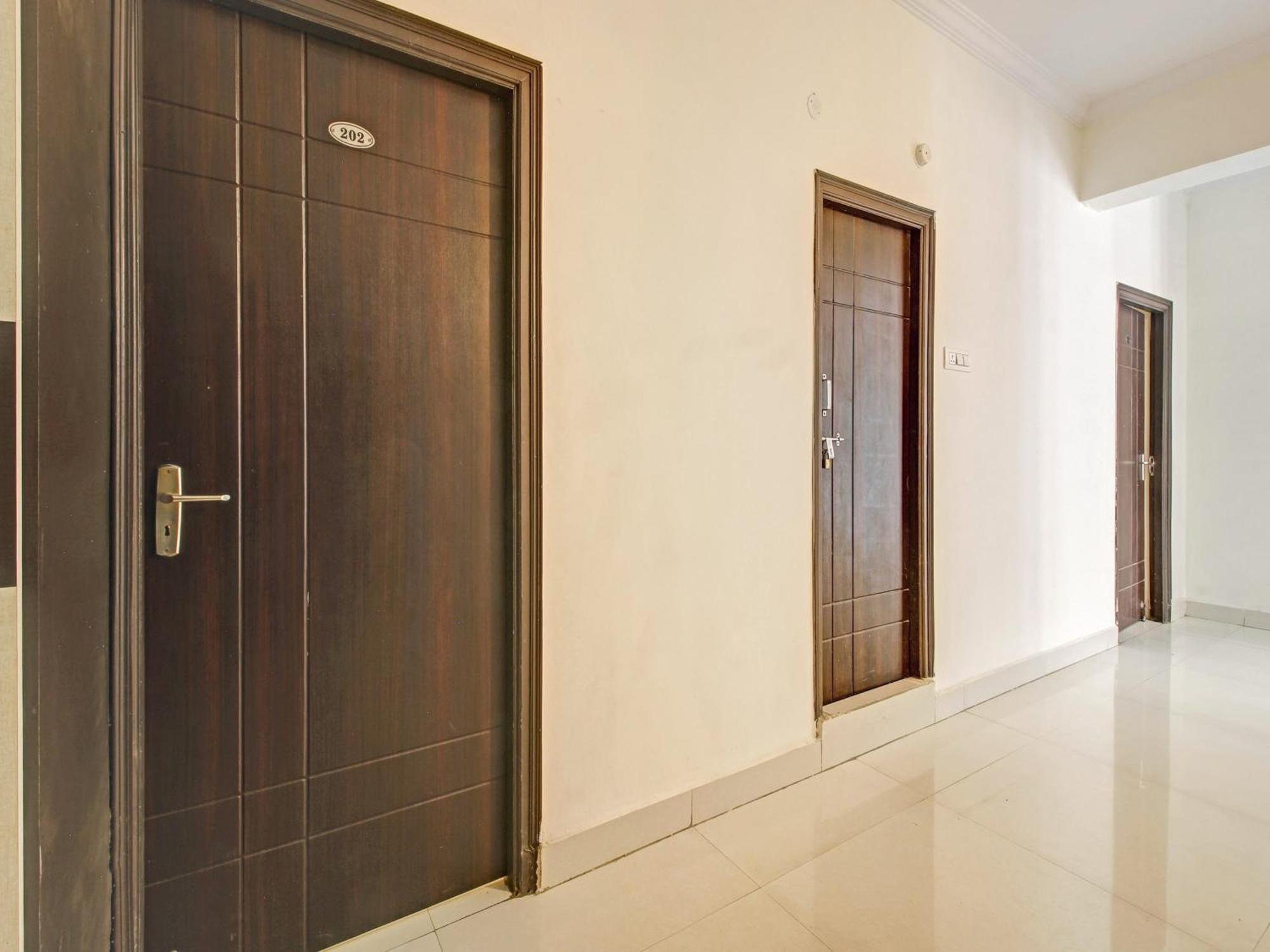 Hotel O Svr Silver Key Lingampalli Exterior photo