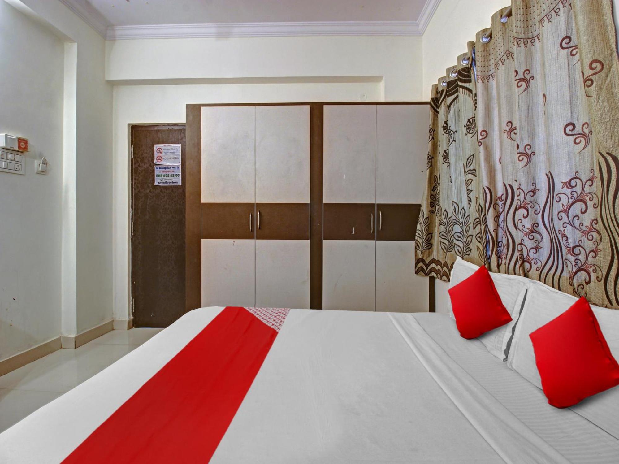 Hotel O Svr Silver Key Lingampalli Exterior photo
